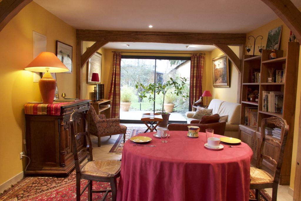 Au Fond Du Jardin Maison D'Hotes แซ็งต์-ซ็องส์ ภายนอก รูปภาพ
